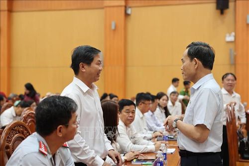 Xử lý dứt khoát các tồn đọng, vận dụng cơ chế mới bảo vệ quyền và lợi ích của người dân
