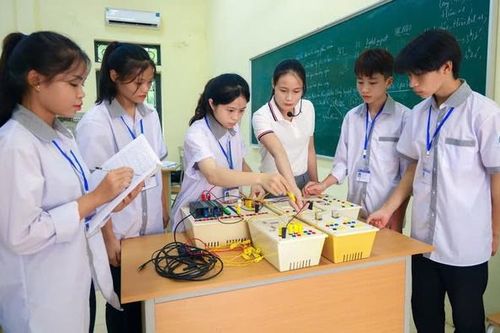 Giáo viên giáo dục thường xuyên có thể được nghỉ hè tới 8 tuần
