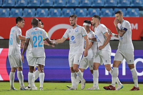 Nam Định FC gây thất vọng dù dùng 7 ngoại binh trước đại diện Campuchia