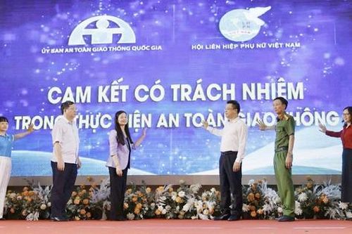 Gia đình đóng vai trò then chốt trong xây dựng văn hóa tham gia giao thông