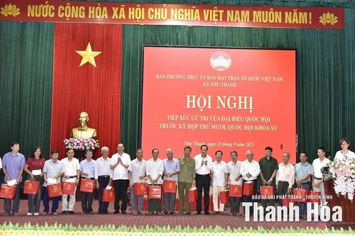 Đoàn đại biểu Quốc hội tỉnh tiếp xúc cử tri tại xã Như Thanh