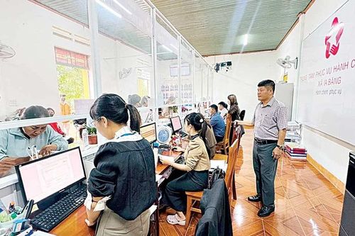 Thực hiện văn hóa công sở: Nền nếp, chuẩn mực, gần dân