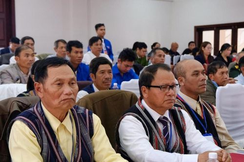 Củng cố khối đại đoàn kết qua người có uy tín ở Đơn Dương