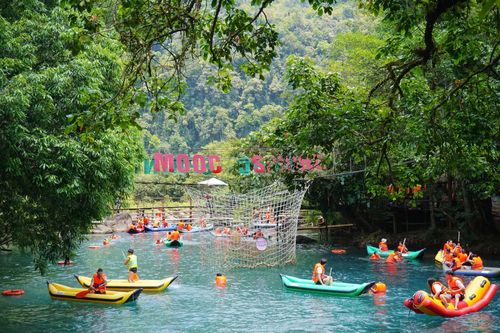 Phát triển du lịch thích ứng với biến đổi khí hậu