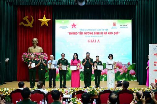 22 tác phẩm đạt giải Cuộc thi viết 'Những tấm gương bình dị mà cao quý' lần thứ 16