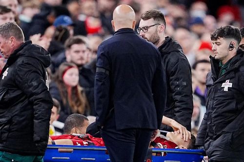 Liverpool mất tân binh dài hạn
