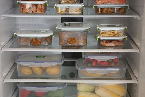 Ngày càng nhiều người ung thư: Cảnh báo nguyên nhân từ chính đồ ăn trong tủ lạnh, hãy bỏ ngay thói quen tưởng tiết kiệm nhưng rất độc hại