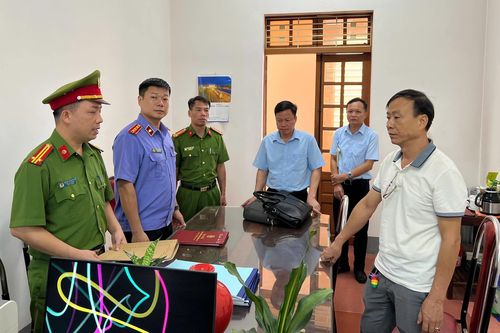 Bắt giam 2 lãnh đạo Công ty Đường sắt Yên Lào