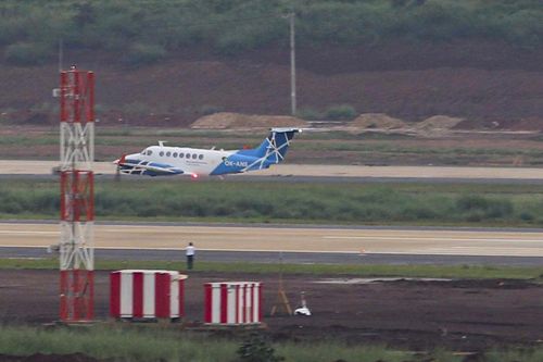 Cận cảnh Beechcraft KingAir 300 series bay hiệu chuẩn ở Long Thành