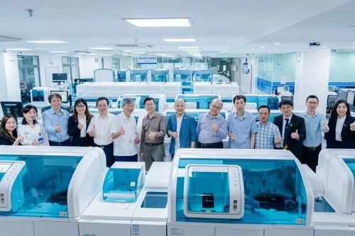 Để y tế tư nhân có thể góp phần vào mục tiêu 'Y tế cho mọi người'