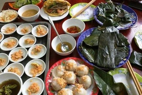 Food tour mùa thu ở Huế ăn gì cho trọn vẹn tinh hoa ẩm thực?