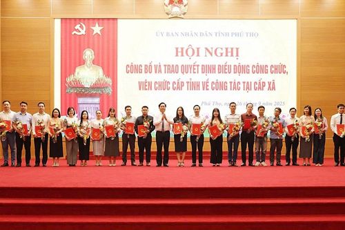 Phú Thọ điều động loạt công chức, viên chức cấp tỉnh về cơ sở