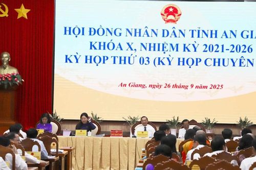 Miễn nhiệm chức Phó Chủ tịch UBND tỉnh An Giang đối với ông Giang Thanh Khoa