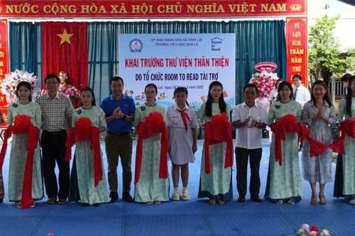 Khai trương thư viện thân thiện trường tiểu học ở Cà Mau