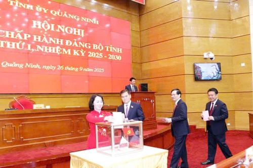 Đồng chí Vũ Đại Thắng tái đắc cử Bí thư Tỉnh ủy Quảng Ninh