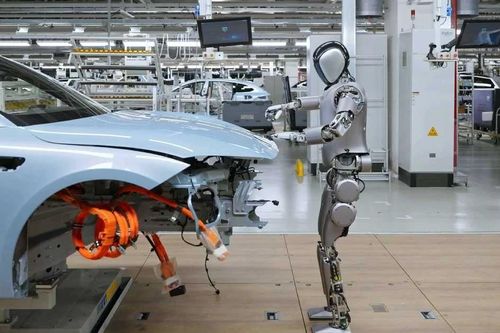 Trung Quốc lắp đặt nhiều robot nhà máy hơn tất cả các quốc gia khác cộng lại