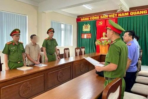 VKSND tỉnh Quảng Ngãi phê chuẩn khởi tố bị can nguyên Chủ tịch UBND phường
