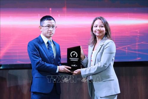 Viettel giúp khẳng định vị thế viễn thông Lào trong khu vực