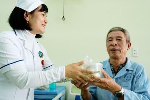 Nhân rộng 'Bếp ăn 0 đồng' tại bệnh viện, người bệnh thêm ấm lòng