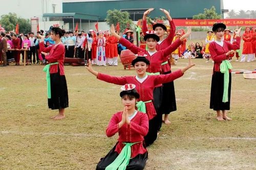 Đông Sơn: Xây dựng Đảng gắn với phát huy truyền thống lịch sử, văn hóa