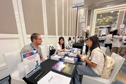 Thêm cơ hội học tập tốt cho học sinh, sinh viên Việt Nam tại Hoa Kỳ