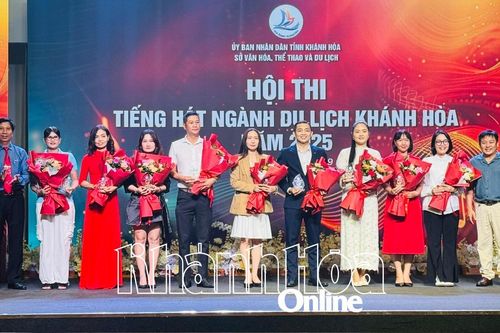 Sôi nổi Hội thi Tiếng hát ngành Du lịch Khánh Hòa năm 2025