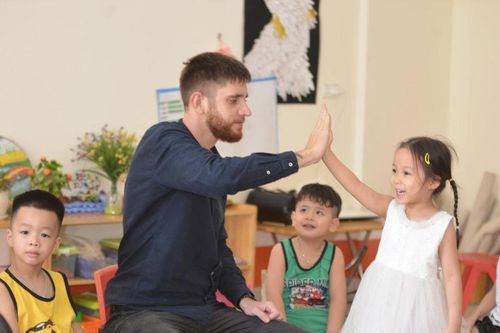 Ngoại ngữ – hành trang mới của trẻ em Việt Nam