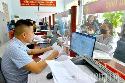 Xây dựng 'thế trận lòng dân' vững chắc để phát triển