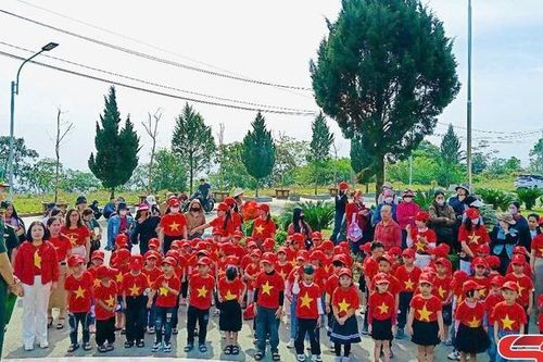 Nâng cao ý thức bảo vệ biên cương cho học sinh