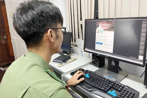 Cảnh giác với trò kêu gọi tham gia diễu hành áo dài trên mạng xã hội