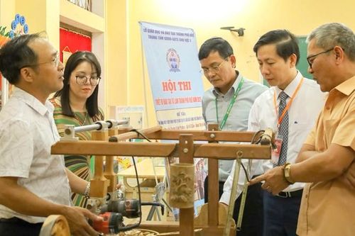 Tôn vinh sáng tạo gắn với thực tiễn giảng dạy