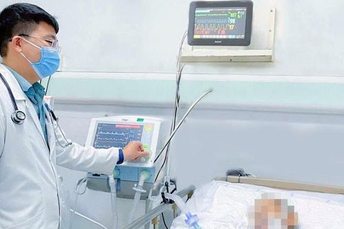Hôn mê, sức khỏe nguy kịch vì lạm dụng thuốc cắt cơn hen