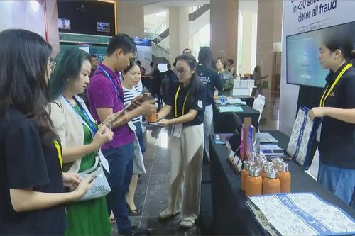 98% khách hàng đã giao dịch trên kênh ngân hàng số