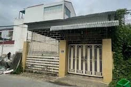 Tâm lý bất ổn, tự nhốt mình cùng 3 bình gas mở van, người đàn ông khiến cả khu dân cư rơi vào nguy hiểm