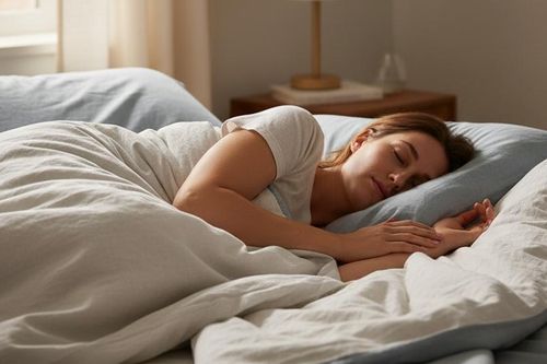 Vì sao nên nằm nghiêng bên trái khi ngủ?