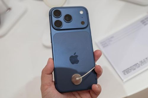 Công nghệ 26/9: iPhone 17 Pro bị trầy xước, Apple thừa nhận lỗi