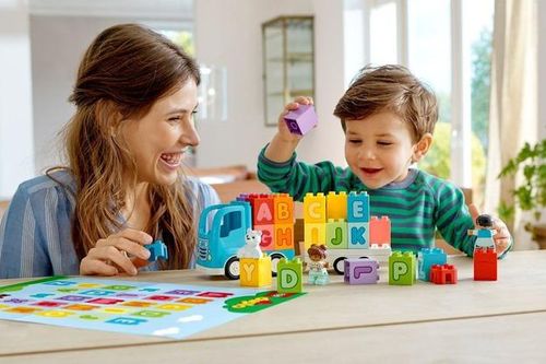 Dạy con đúng cách theo Harvard: Không tốn tiền, con vẫn phát triển trí tuệ vượt bậc