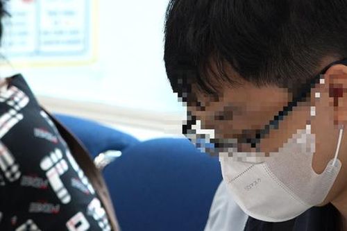Tự ý dùng thuốc nhỏ mắt trong 2 năm, nam thanh niên teo hoàn toàn dây thần kinh thị giác