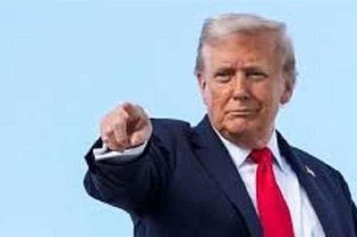 Tổng thống Mỹ Donald Trump cải cách các cơ quan tình báo