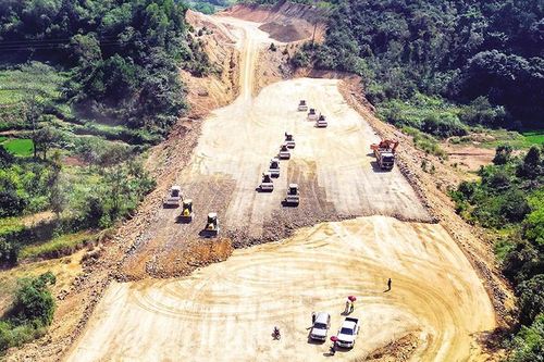 Mục tiêu GDP 8,3 - 8,5% năm 2025: Nhận diện nguồn lực thúc đẩy tăng trưởng