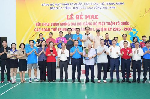 Bế mạc Hội thao chào mừng Đại hội đại biểu Đảng bộ MTTQ, các đoàn thể Trung ương lần thứ I
