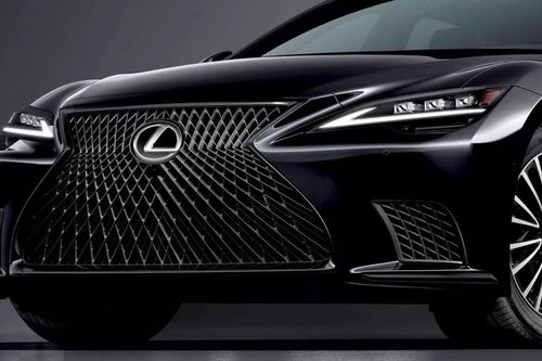Tạm biệt Lexus LS