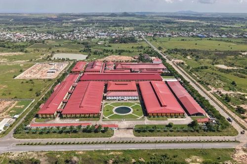 Khu công nghiệp thu hút đầu tư, phát triển kinh tế địa phương