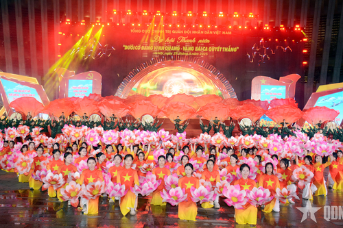 Thượng tướng Lê Quang Minh chủ trì tổng duyệt chương trình Dạ hội 'Dưới cờ Đảng vinh quang - Vang bài ca Quyết thắng'