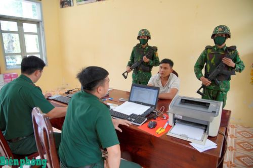 Bắt quả tang đối tượng vận chuyển trái phép ma túy