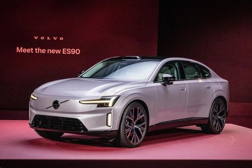 Xe điện sạc nhanh nhất của Volvo sắp cập bến Đông Nam Á