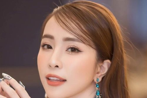 Quỳnh Nga đính chính