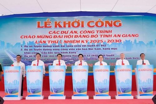 Khởi công 3 tuyến đường tổng vốn gần 800 tỷ ở An Giang