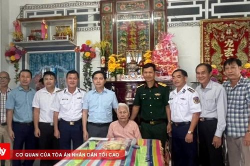 Báo Công lý chủ trì tổ chức nhiều hoạt động đền ơn đáp nghĩa tại Năm Căn
