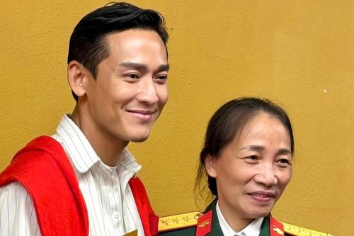Hứa Vĩ Văn: Đạo diễn, diễn viên 'Mưa đỏ' không ai được hưởng từ doanh thu 700 tỷ